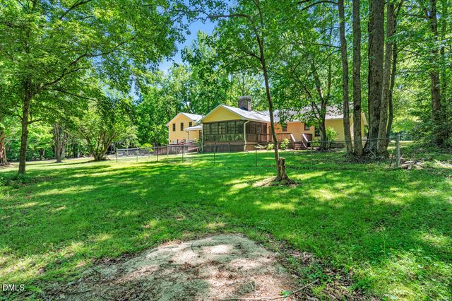 660 Log Barn Road, Pittsboro, NC 27312