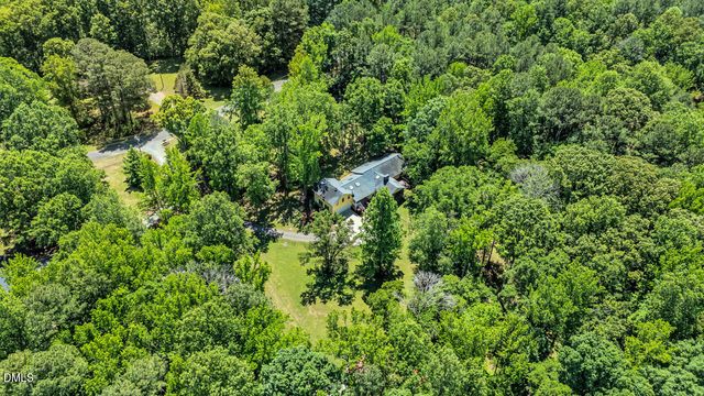 660 Log Barn Road, Pittsboro, NC 27312