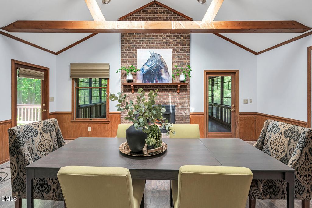 660 Log Barn Road, Pittsboro, NC 27312