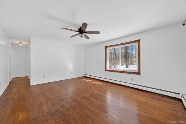 396 Crescent Avenue, Highland, NY 12528