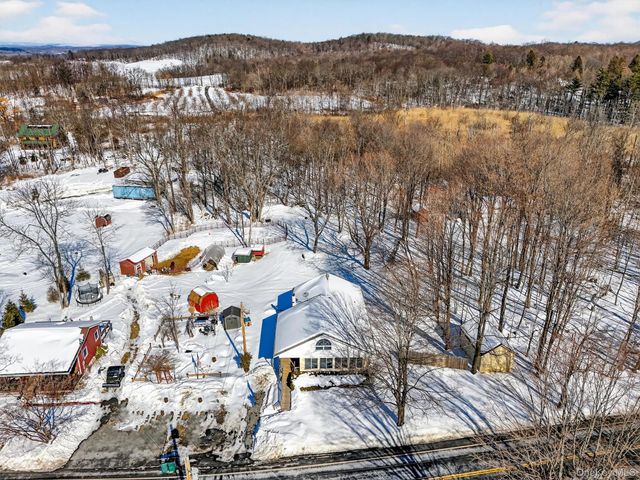 396 Crescent Avenue, Highland, NY 12528