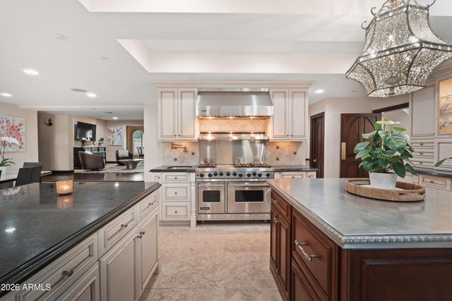 6611 N 64TH Place, Paradise Valley, AZ 85253