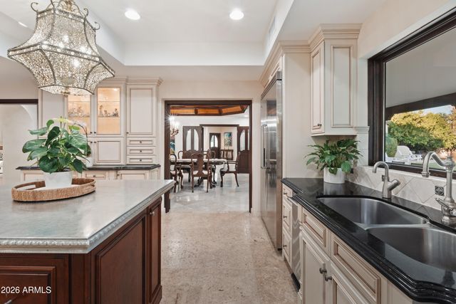 6611 N 64TH Place, Paradise Valley, AZ 85253
