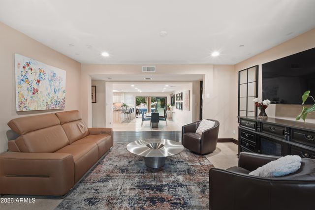 6611 N 64TH Place, Paradise Valley, AZ 85253