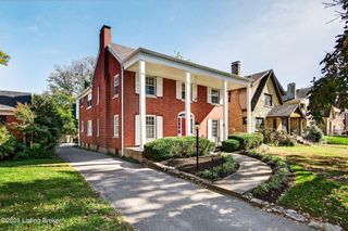 2325 Broadmeade Rd 2, Seneca Gardens, KY 40205