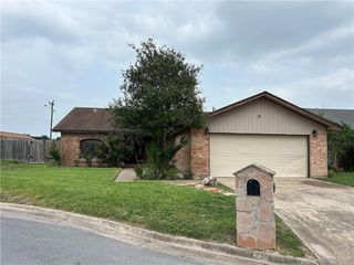 7016 N 14th Lane, Mcallen, TX 78504