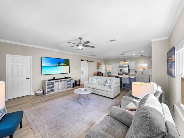 978 Sue Drive, Port Bolivar, TX 77650