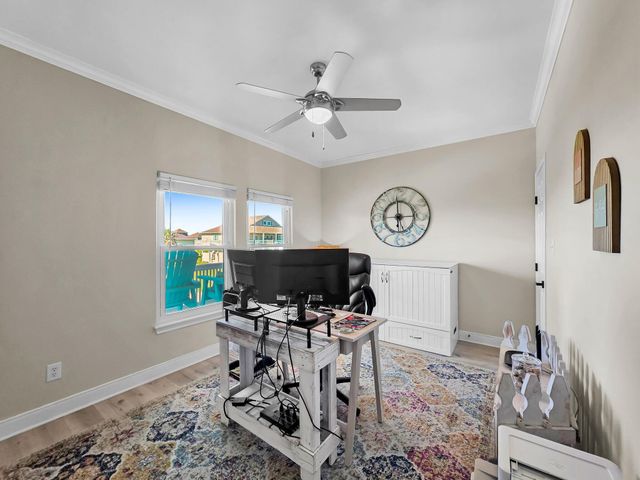 978 Sue Drive, Port Bolivar, TX 77650