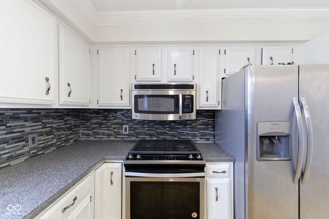 12800 N 175 E, Alexandria, IN 46001