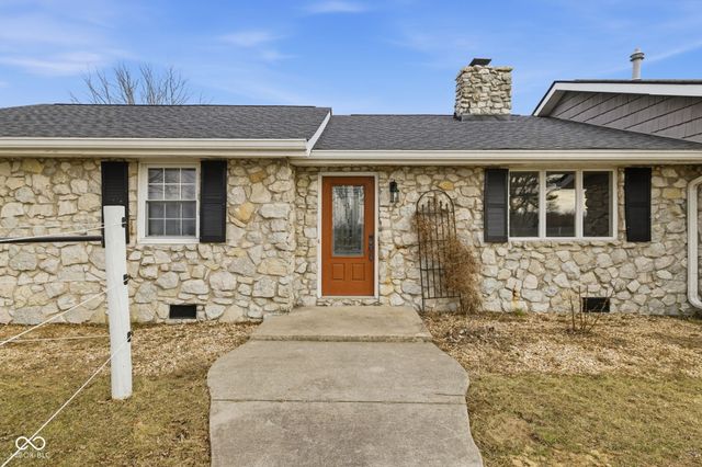 12800 N 175 E, Alexandria, IN 46001