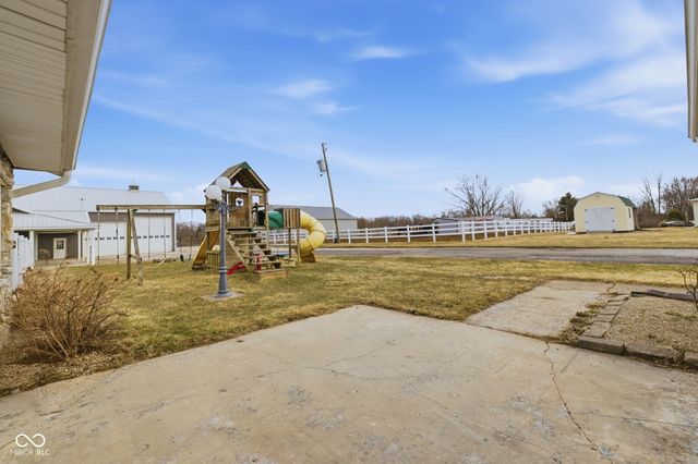 12800 N 175 E, Alexandria, IN 46001