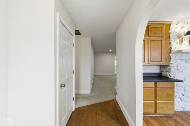 12800 N 175 E, Alexandria, IN 46001