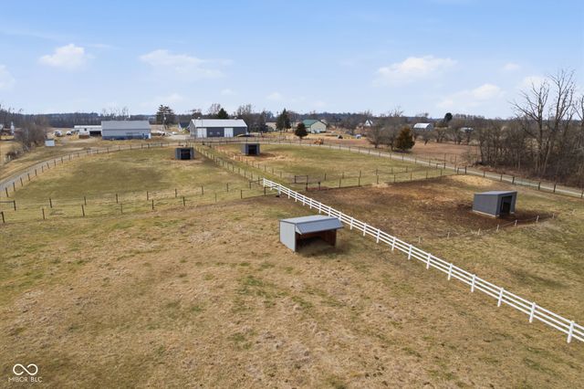 12800 N 175 E, Alexandria, IN 46001