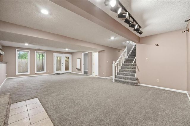 5305 NW 58TH Terrace, Kansas City, MO 64151
