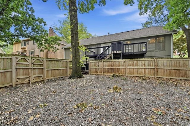 5305 NW 58TH Terrace, Kansas City, MO 64151