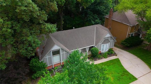 5305 NW 58TH Terrace, Kansas City, MO 64151