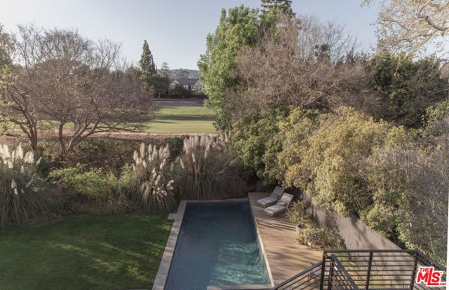 226 S Rimpau Boulevard, Los Angeles, CA 90004