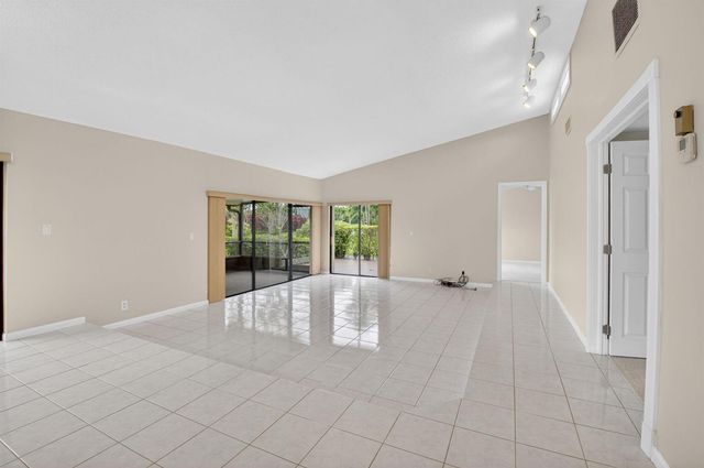 5580 Piping Rock Drive, Boynton Beach, FL 33437