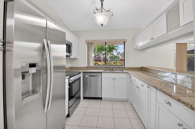 5580 Piping Rock Drive, Boynton Beach, FL 33437