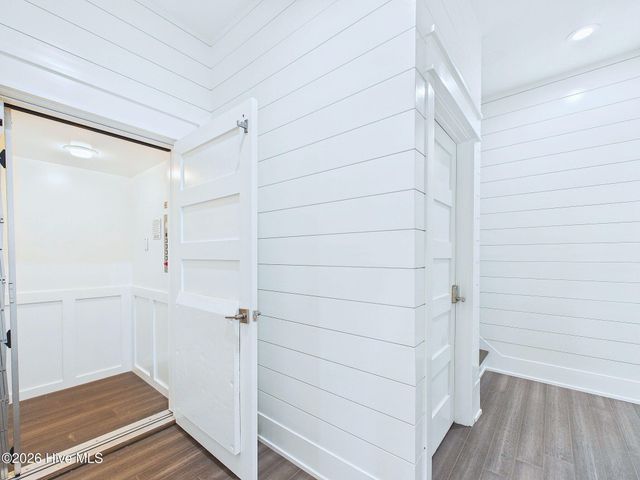 30 Porpoise Place, N Topsail Beach, NC 28460