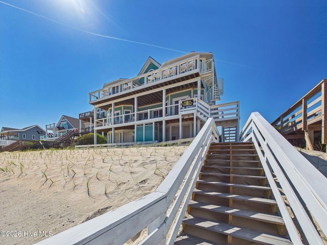 30 Porpoise Place, N Topsail Beach, NC 28460