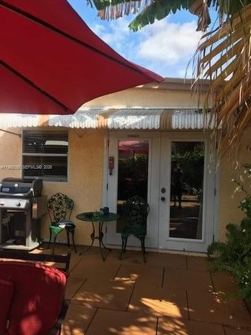 1916 Coolidge St 1, Hollywood, FL 33020