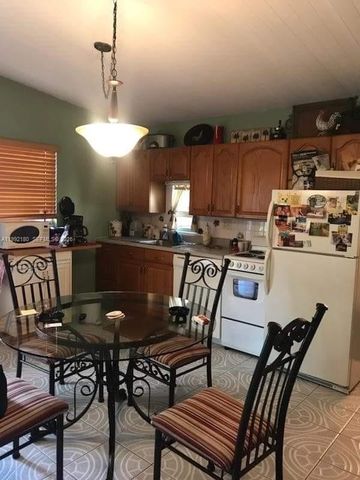 1916 Coolidge St 1, Hollywood, FL 33020