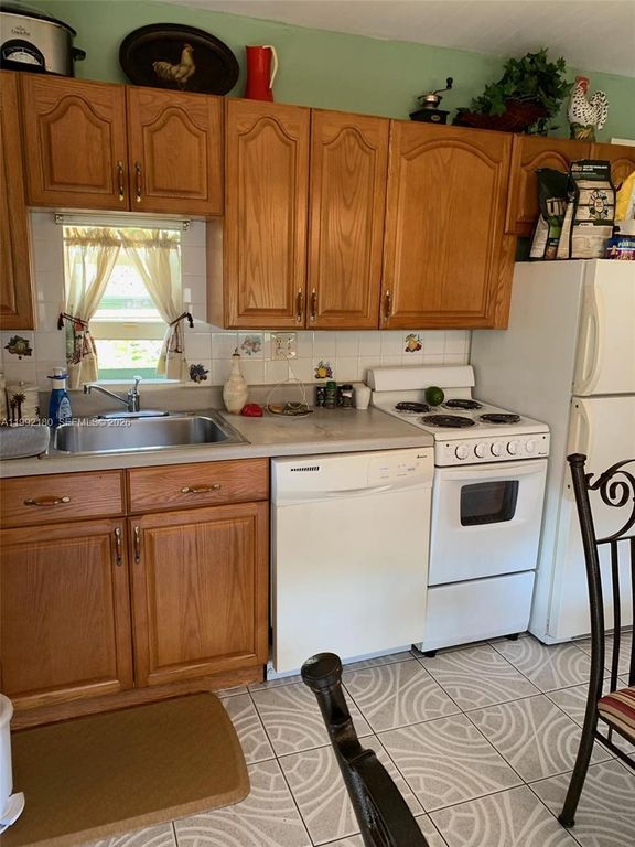 1916 Coolidge St 1, Hollywood, FL 33020