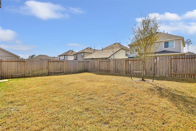 2394 Tavo Trail Drive, Conroe, TX 77301