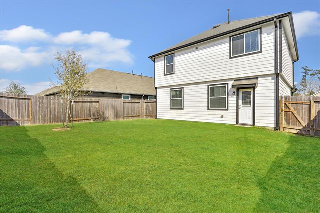 2394 Tavo Trail Drive, Conroe, TX 77301