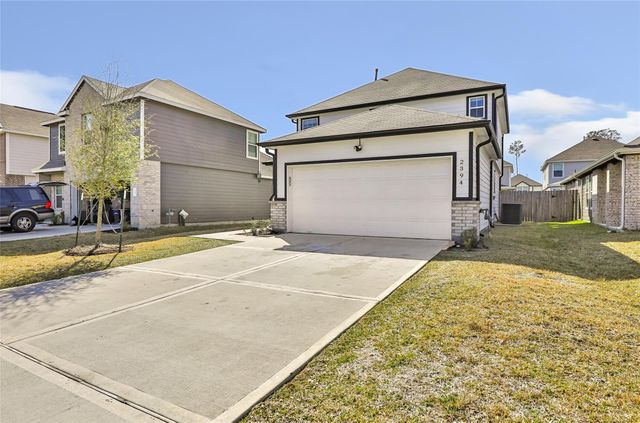 2394 Tavo Trail Drive, Conroe, TX 77301