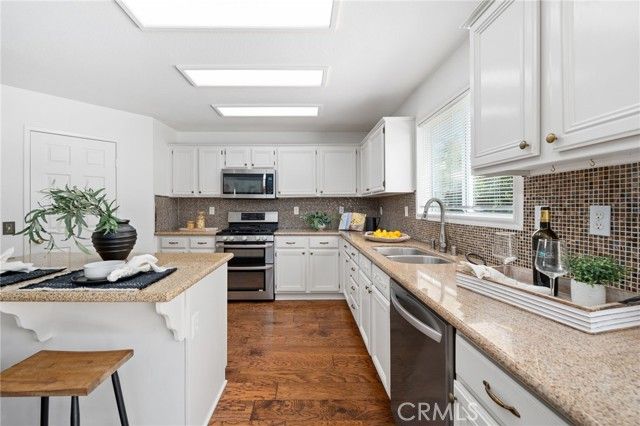 33751 Abbey, Temecula, CA 92592