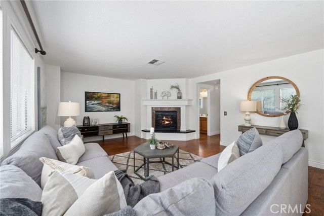 33751 Abbey, Temecula, CA 92592