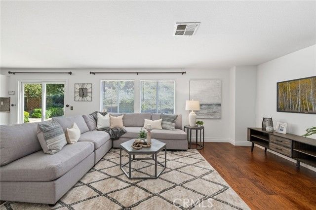 33751 Abbey, Temecula, CA 92592