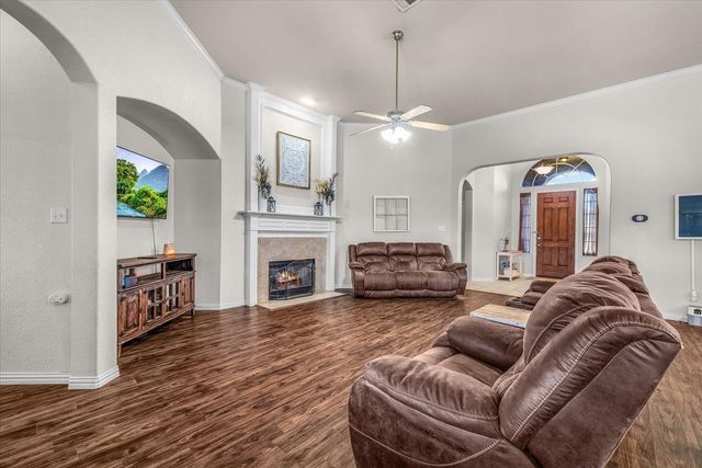 5012 Pheasant Run Drive, Joshua, TX 76058