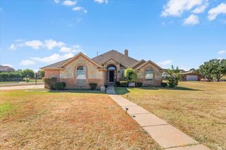 5012 Pheasant Run Drive, Joshua, TX 76058