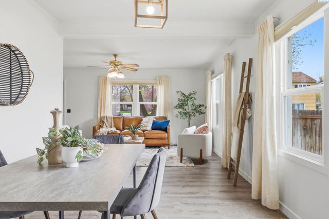 1432 Goethals Dr, Richland, WA 99354