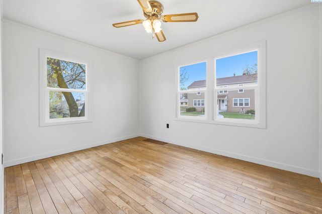 1432 Goethals Dr, Richland, WA 99354