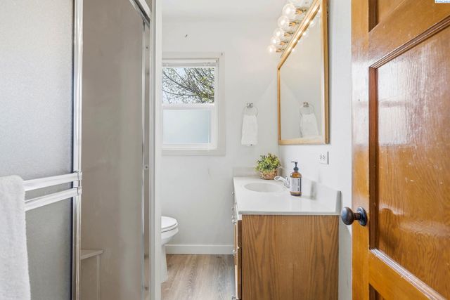 1432 Goethals Dr, Richland, WA 99354