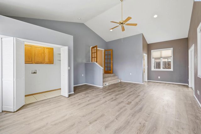 1432 Goethals Dr, Richland, WA 99354