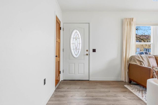 1432 Goethals Dr, Richland, WA 99354