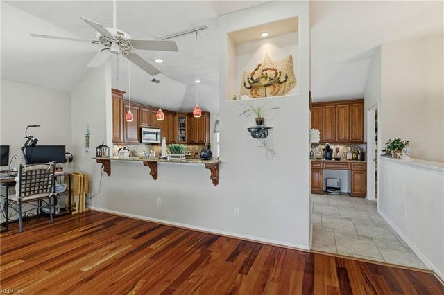 9524 8th Bay ST, Norfolk, VA 23518