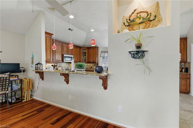 9524 8th Bay ST, Norfolk, VA 23518