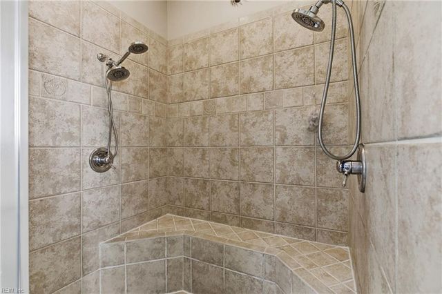 9524 8th Bay ST, Norfolk, VA 23518