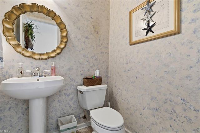 9524 8th Bay ST, Norfolk, VA 23518