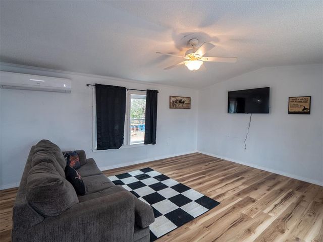 98194 N 3610 Road, Paden, OK 74860