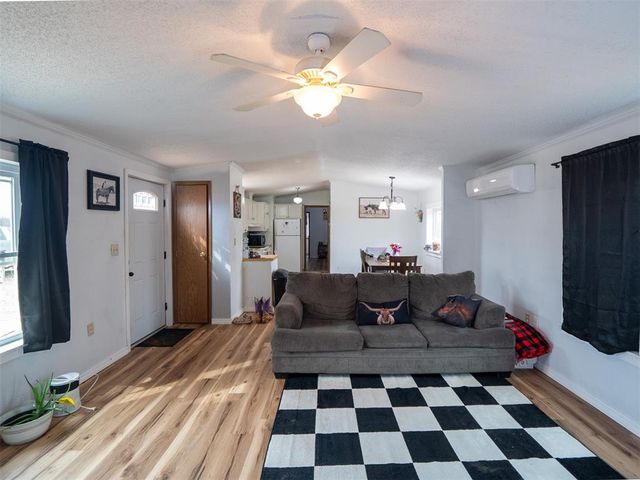 98194 N 3610 Road, Paden, OK 74860