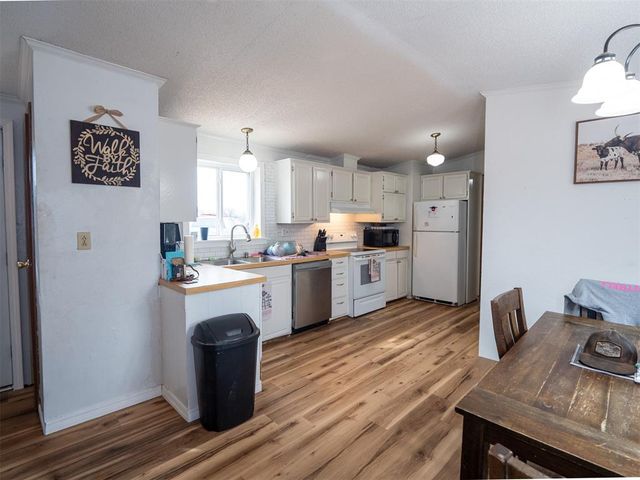 98194 N 3610 Road, Paden, OK 74860