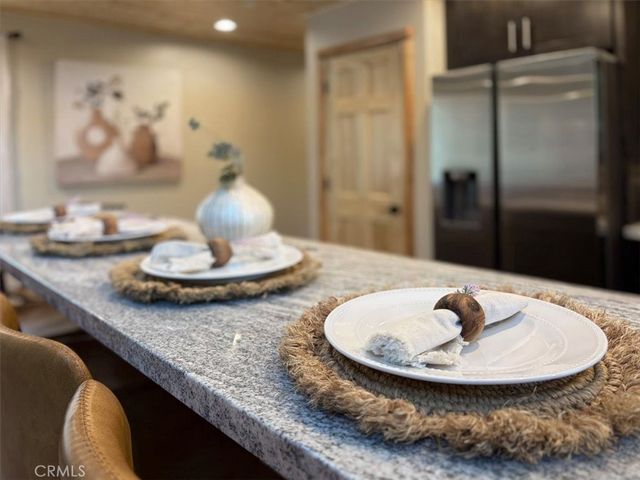 478 Cedar, Sugarloaf, CA 92386