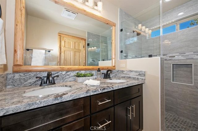 478 Cedar, Sugarloaf, CA 92386